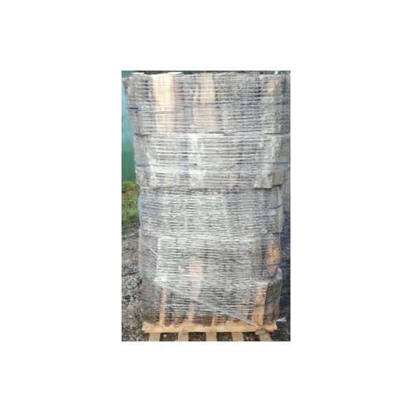 Trockenes Brennholz Buchten 33 cm in Palettenbündeln 2,5 Ster